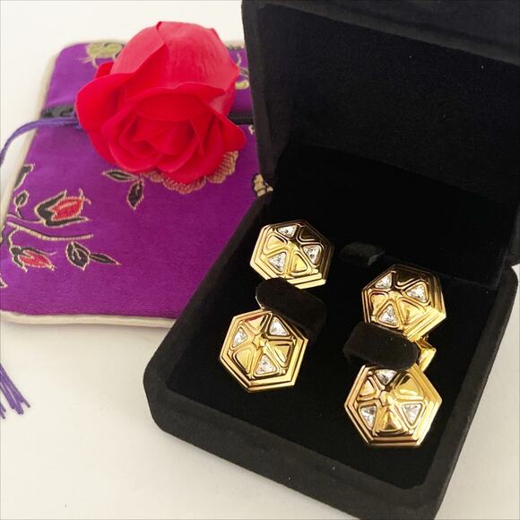 SWAROVSKI Gold and Crystal Octagonal Design Vintage Clip On - Picture 2 of 11